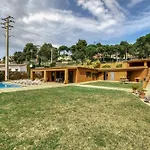 Casa Con Piscina *